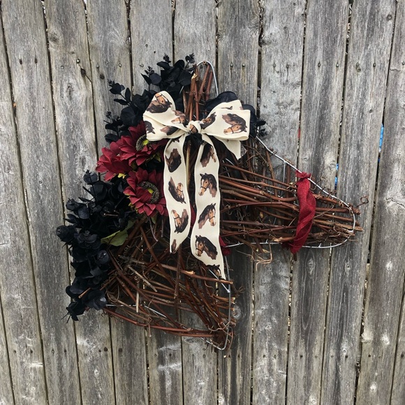 Meet your Posher, Courtney - Picture 6 of 11